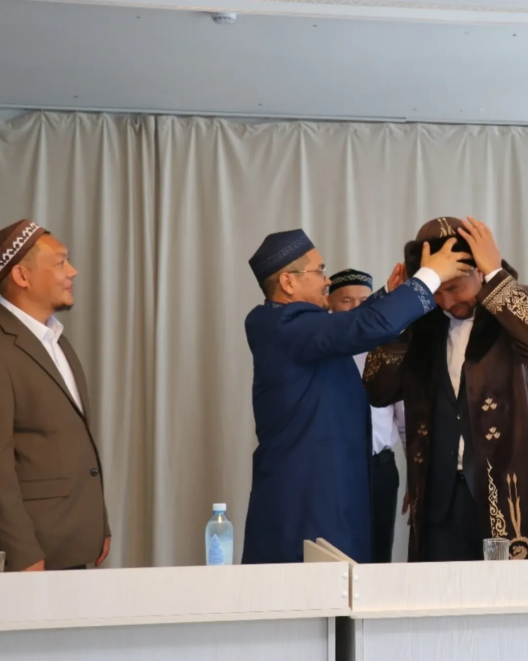 aqtobe-medrese-kolledzine-zana-direktor-tagaiyndaldy-bugin-qmbd-toragasy-bas-mufti-12.jpg