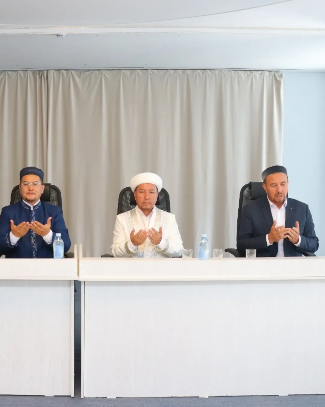 aqtobe-medrese-kolledzine-zana-direktor-tagaiyndaldy-bugin-qmbd-toragasy-bas-mufti-13.jpg